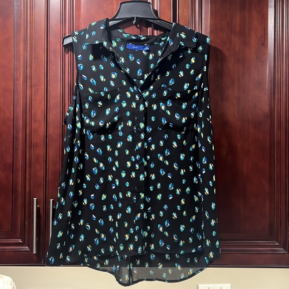 Apt. 9 Button Down Tank Top - Picture 5 of 8